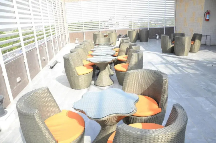 Hotel The Raso