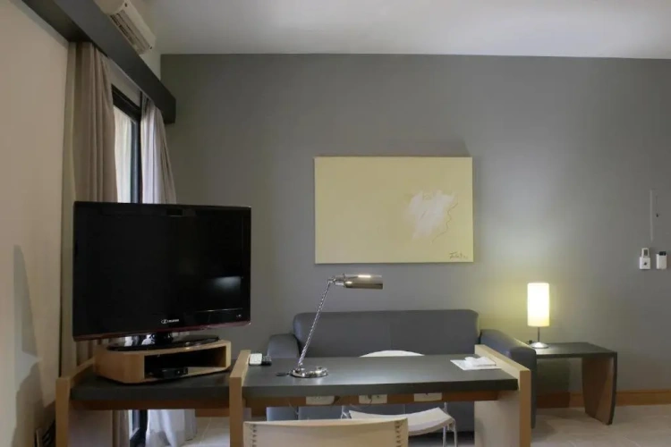 Deluxe Double Suite