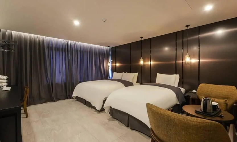 Deluxe Twin room