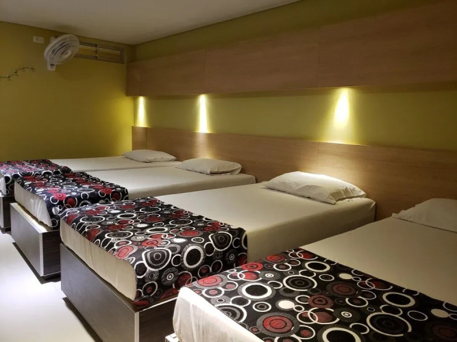 Hotel 56 Avenue Plaza