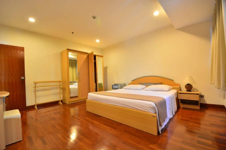 Piyavan Tower Serviced Apartment