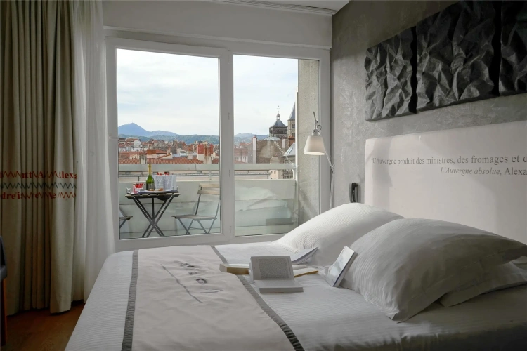 Superior Double room with balcony and with mountain view