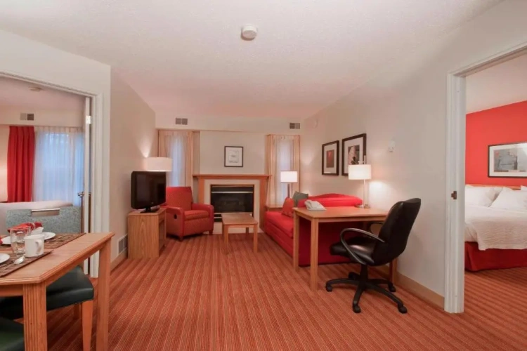 2 Bedrooms Suite