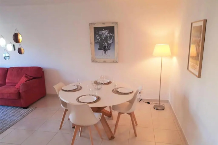 Very Nice Apartment With Shared Pool
