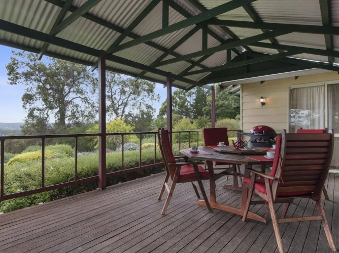 Shambhala Guesthouse