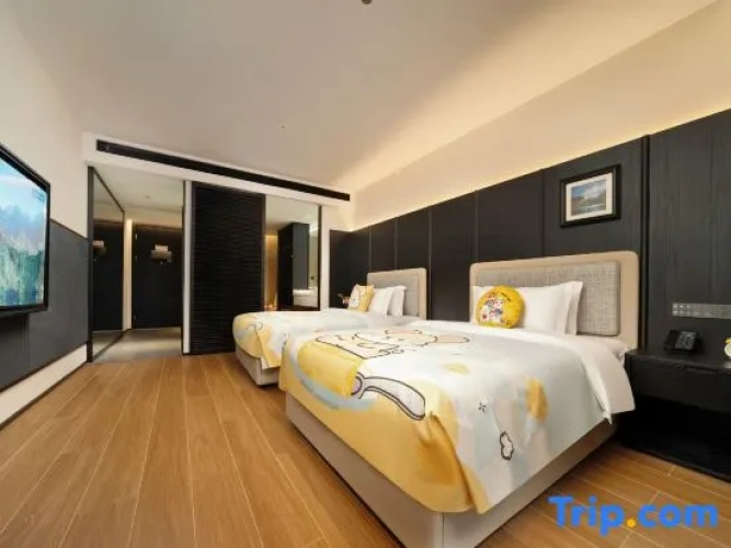 Standard Family room