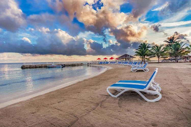Decameron Club Caribbean Runaway Bay, Ramada All Inclusive photo 27