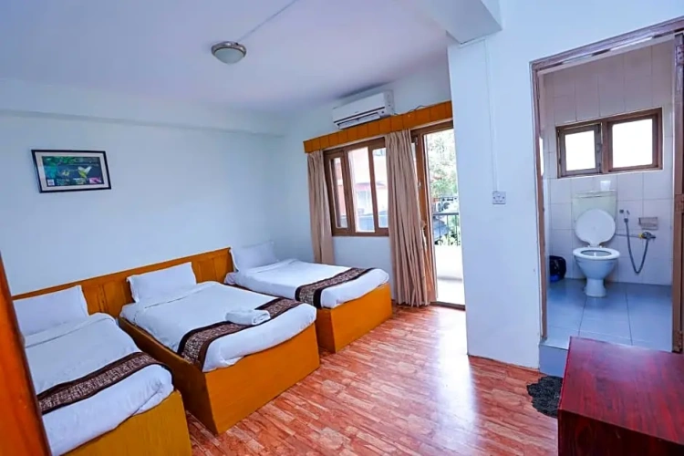 Deluxe Triple room