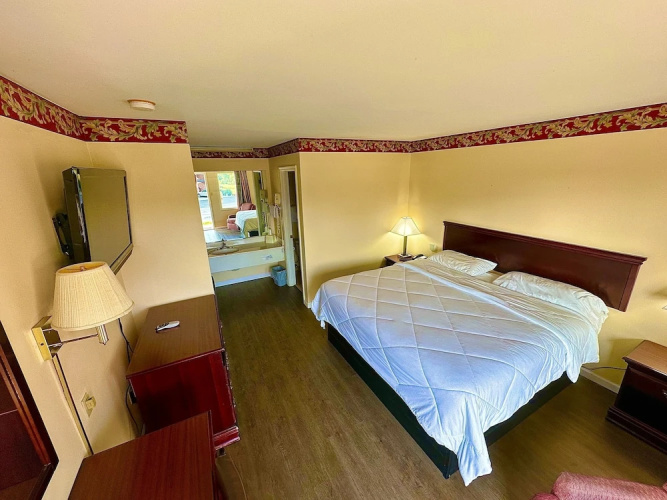 Stratton Inn