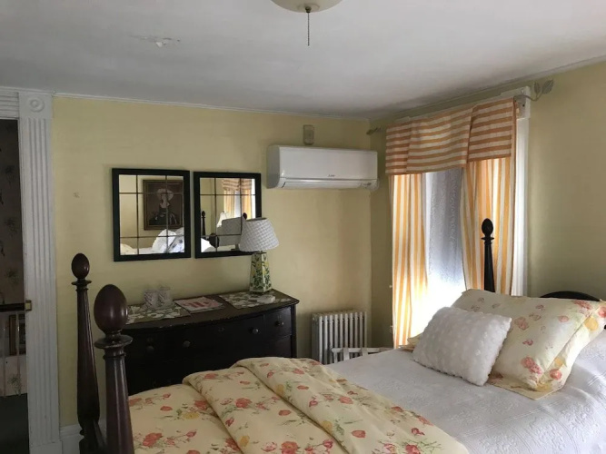 Monadnock Inn