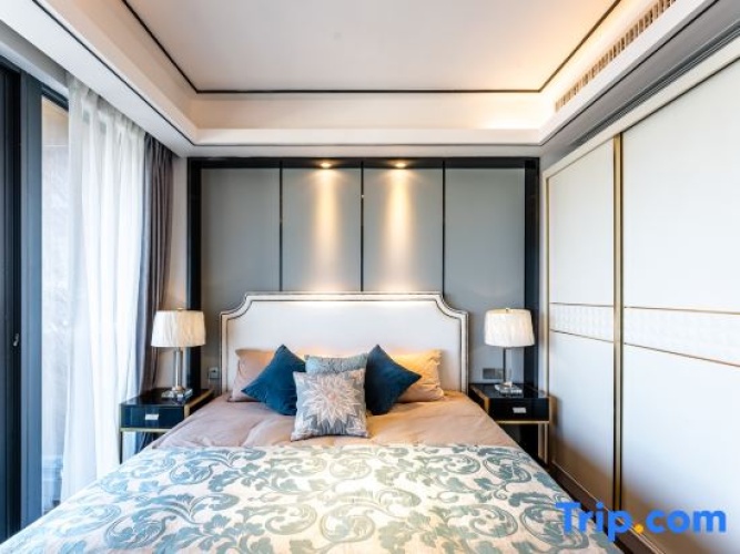 2 Bedrooms Suite with balcony and with sea view