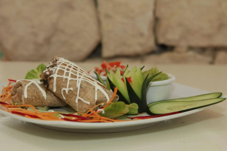 Pelicano Inn Playa del Carmen - Beachfront Hotel