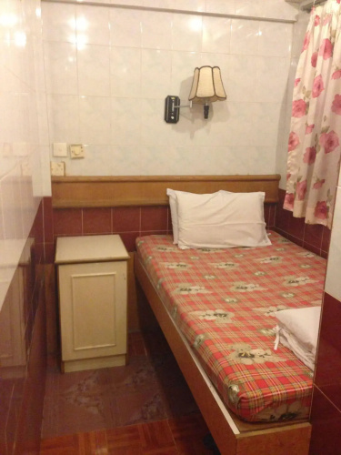 Kowloon New Hostel