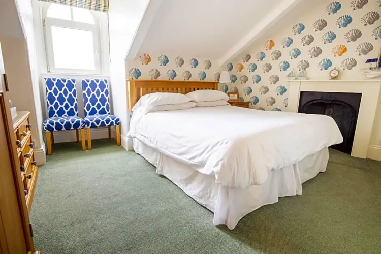 Number 7 Guest House