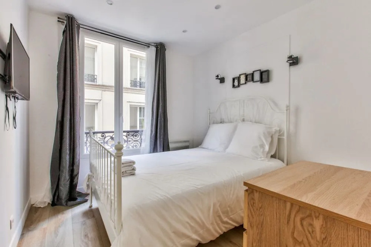 17 - Luxury Parisian Flat Montorgueil 2