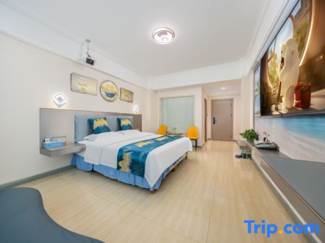 Standard Double room with garden view