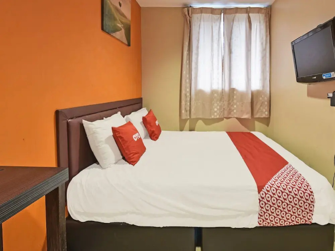 33 Hotel Cheras