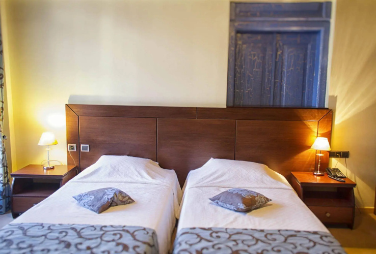 Dias Hotel