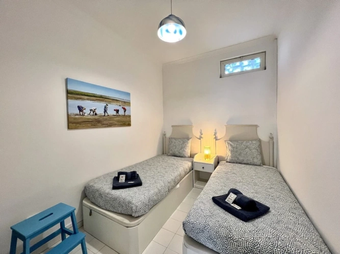 3 Bedrooms Apartment