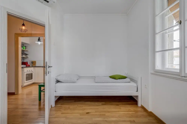 Apartment Dinka with terrace