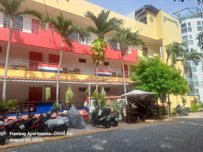 1 Bedroom Apartment