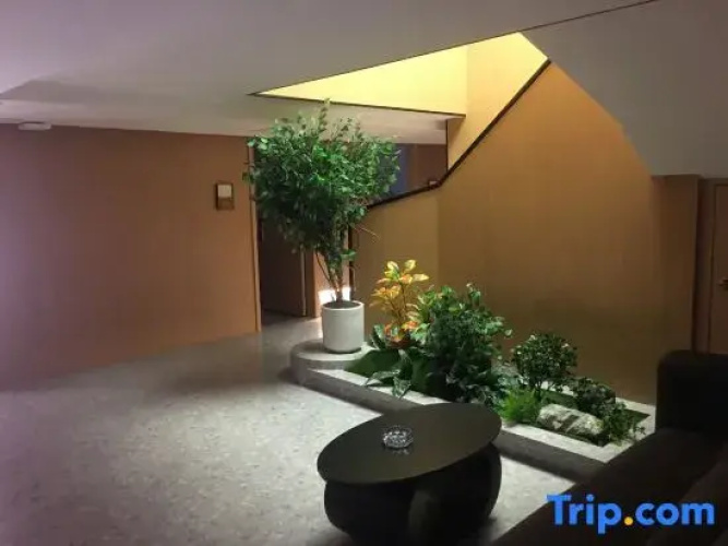 Shunke Hotel