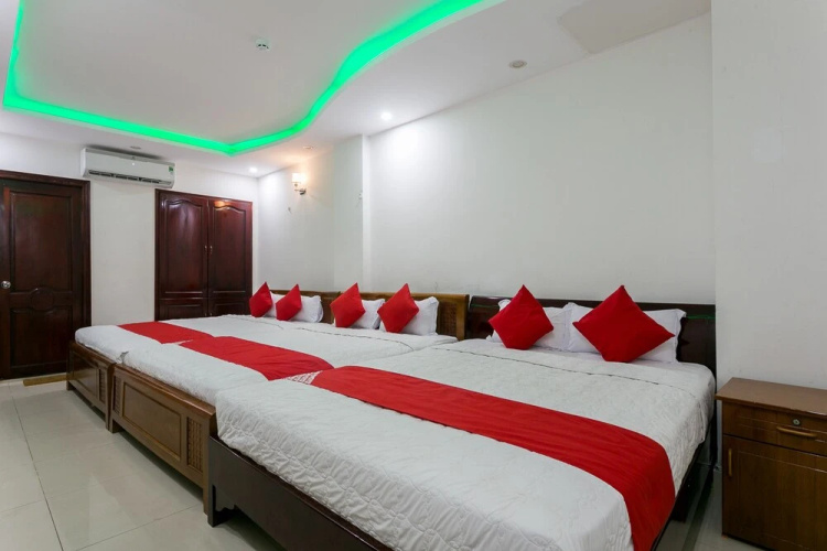 OYO 159 Ruby Hotel