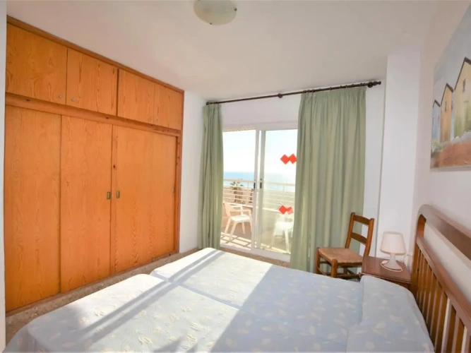 3 Bedrooms Apartment