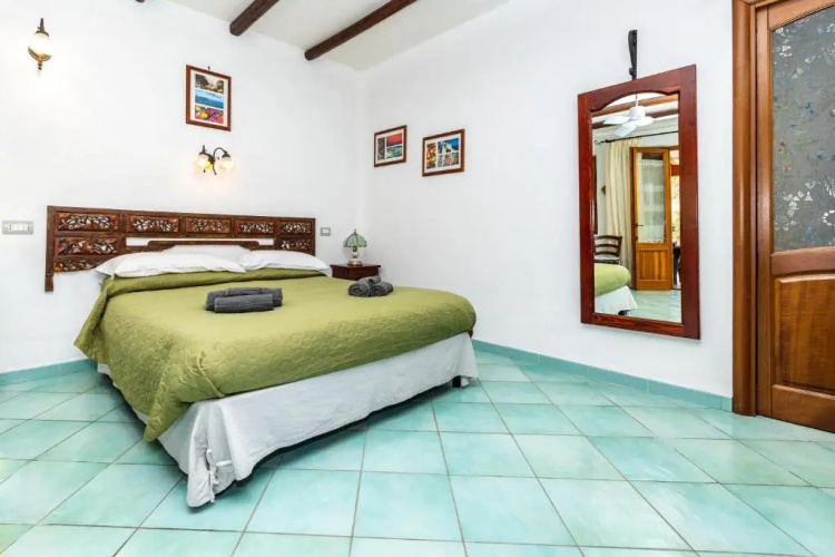 Lauricella Bed And Breakfast