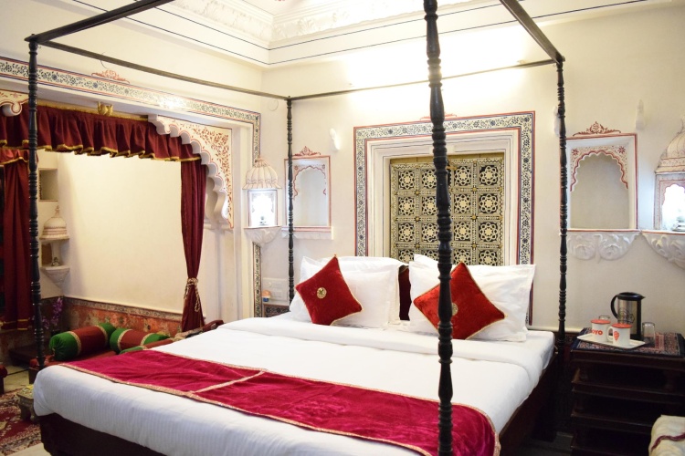 Luxury room