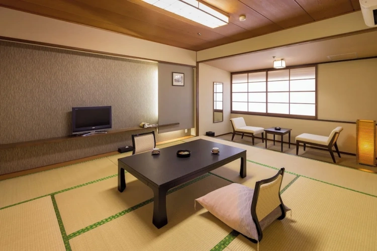 Standard room with city view