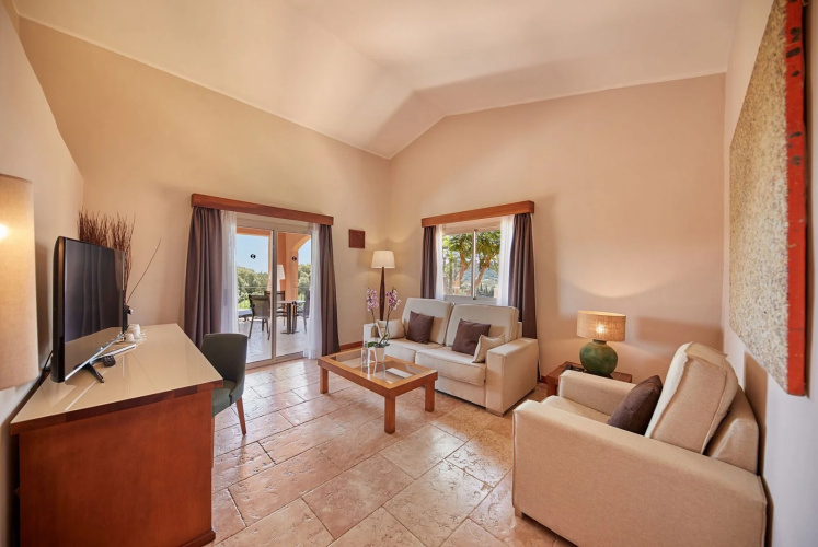 Pula Suites Boutique Resort