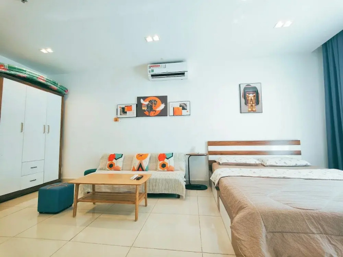 Sky Center - Studio