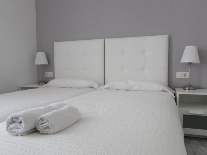 Standard Twin room with balcony