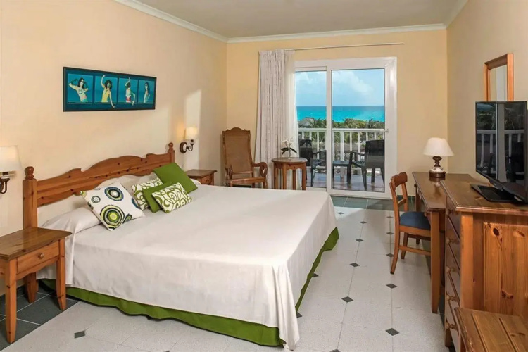 Grand Memories Cayo Largo Hotel