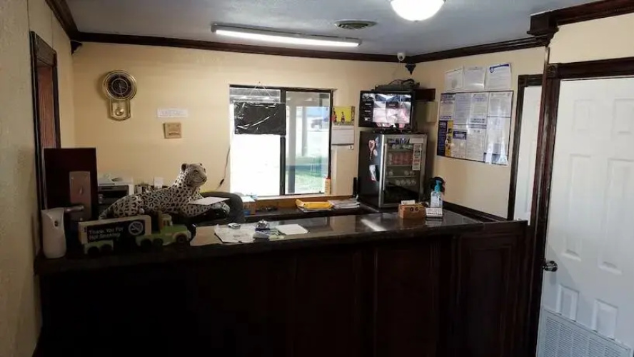Budget Inn