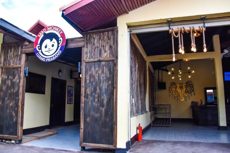 Mad Monkey Luang Prabang