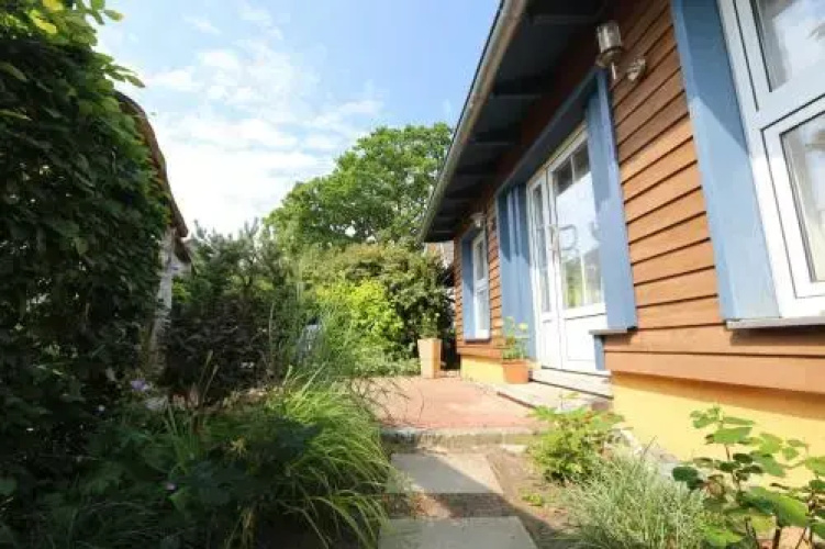 Ferienhaus In Suhemi mit Terrasse