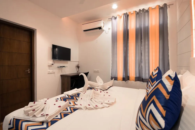 Athulya Residence