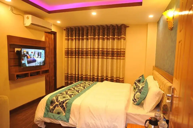 Hotel Arati