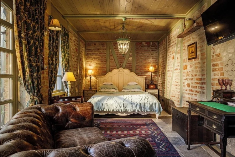 Deluxe Double room with balcony and with garden view