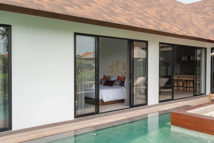 4 Bedrooms Deluxe Villa with pool view
