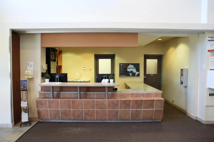 Residence & Conference Centre - Barrie