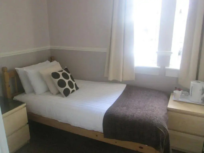 Abbey Inn