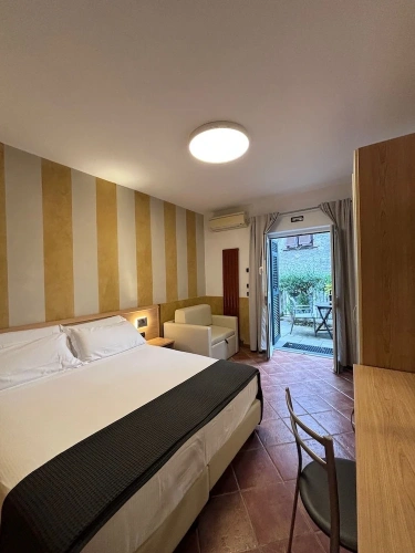 1 Bedroom Standard Double room