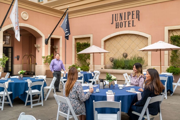 Juniper Hotel Cupertino, Curio Collection by Hilton photo 33