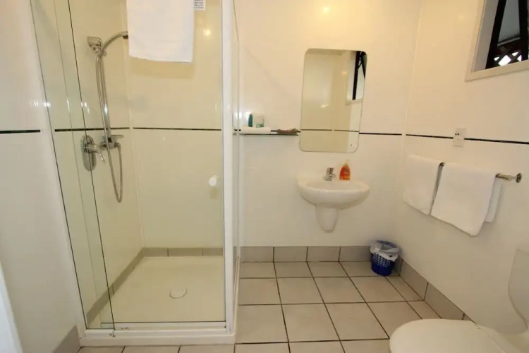 Standard Double Suite