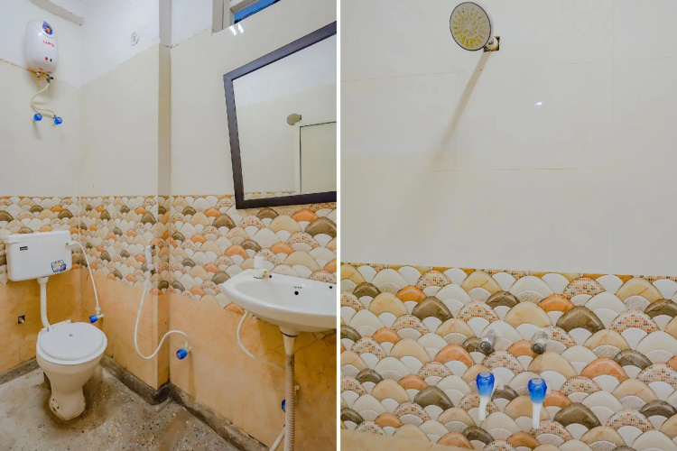 OYO 71883 Hotel Ting Tong
