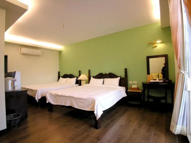 Li Ting B&B