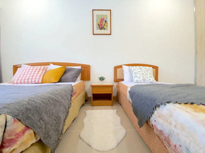 WhiteTerrace House Jalan Ipoh by BeeStay